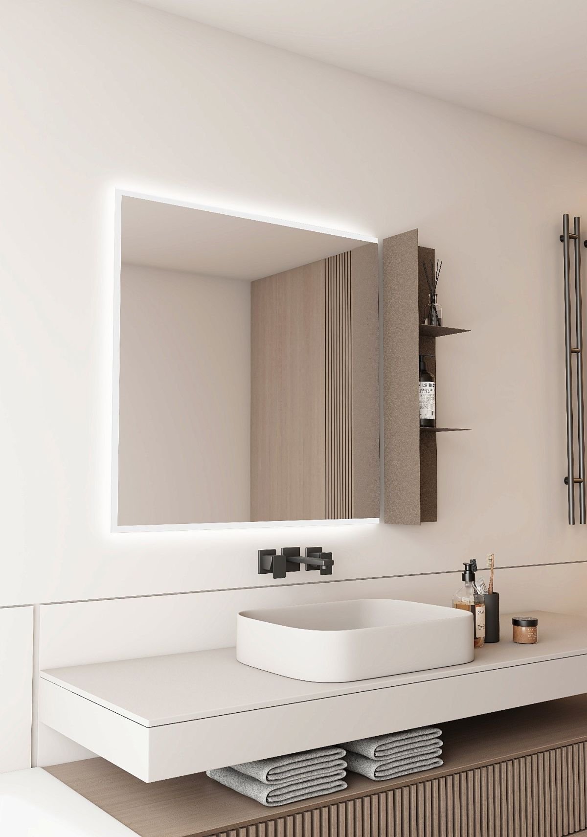 Cavas Mirror
