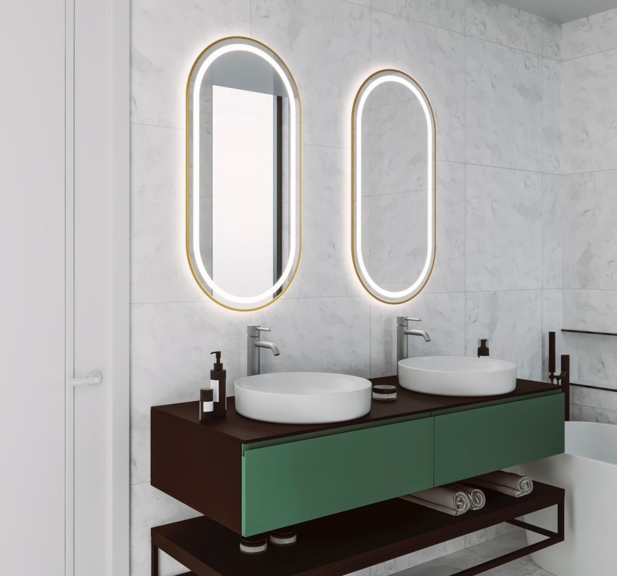 Delta Mirror