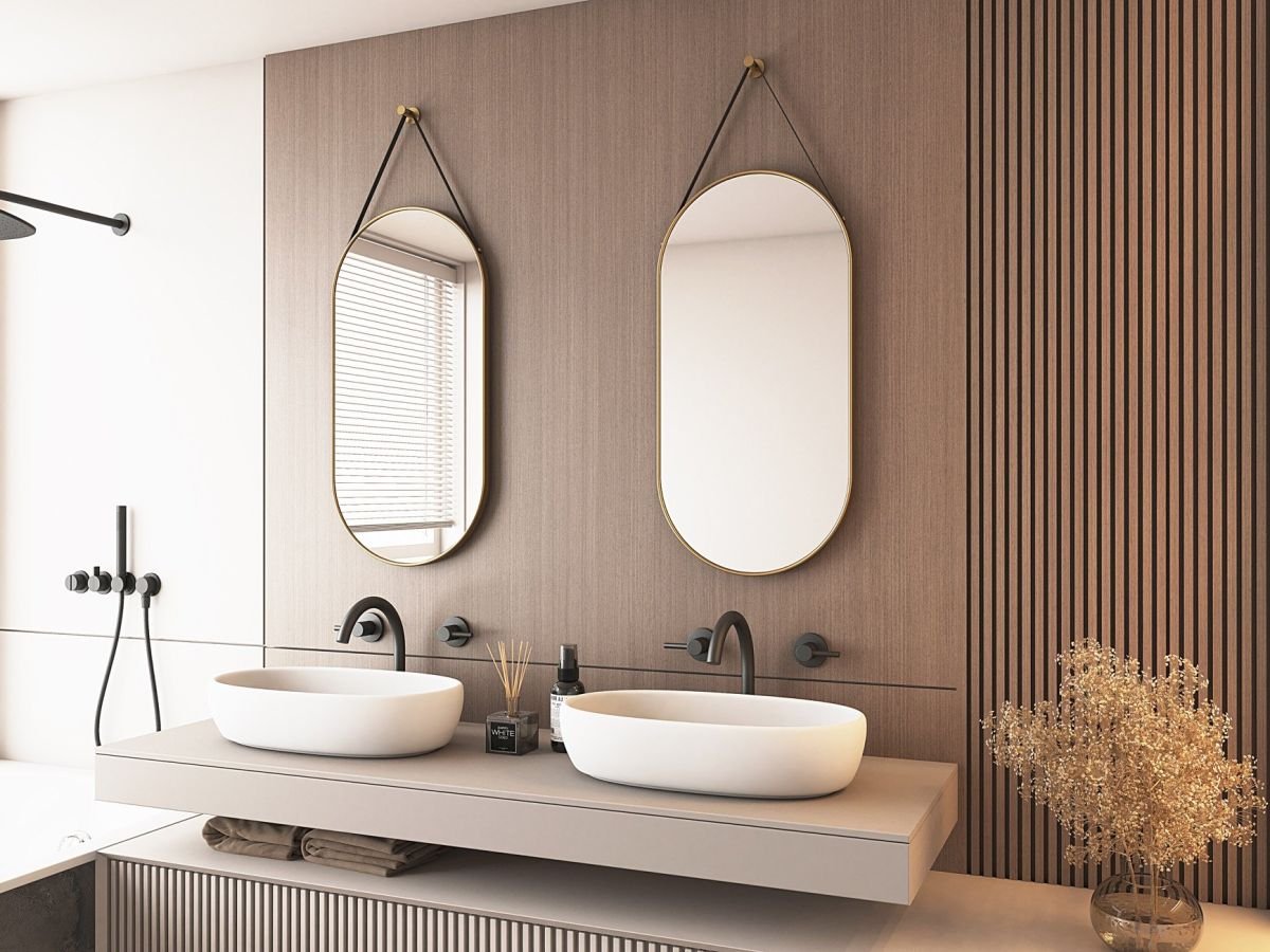 Inés Nol Mirror