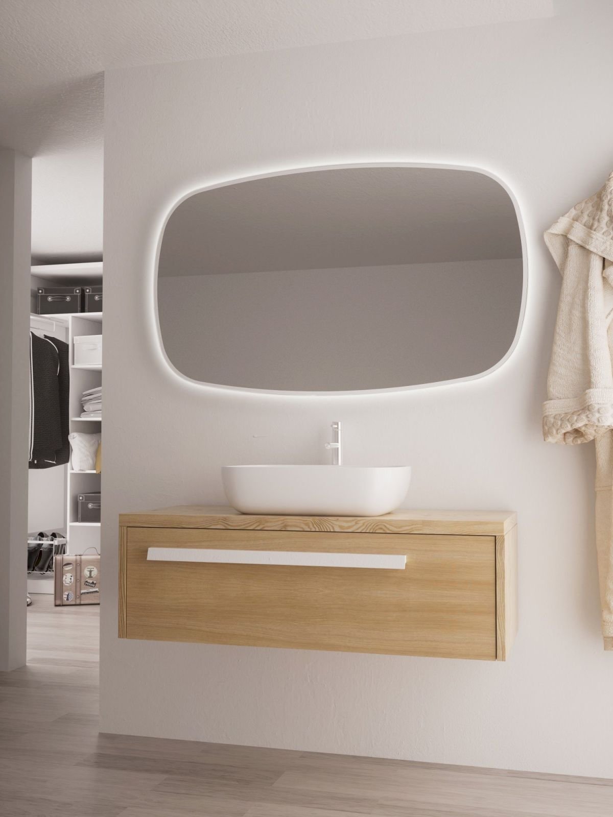 Loira Mirror