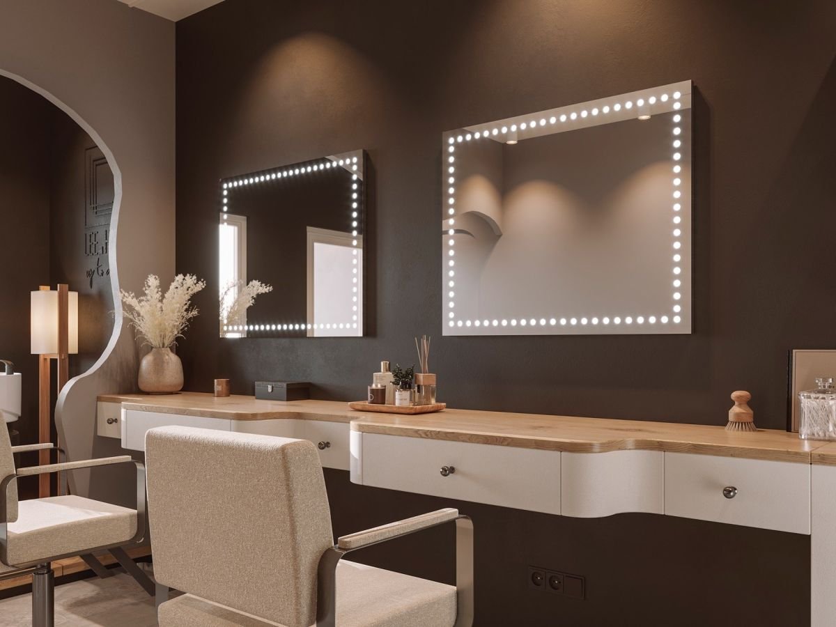 Susan Mirror