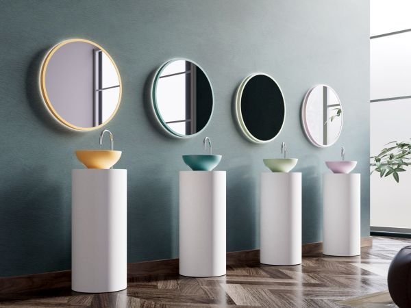 Helen Mirror